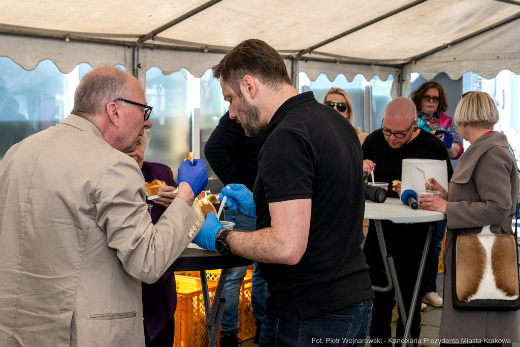 PW_466_016_fot. Piotr Wojnarowski.jpg-Miszalski, zdjęcia, żurek, Nowa Huta, Drabik, Wielkanoc  Autor: P. Wojnarowski