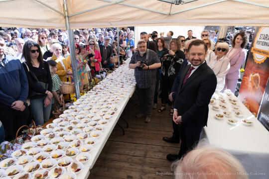 BS-250419-BSK_0591.jpg-Życzenia, Wielkanoc, Miszalski