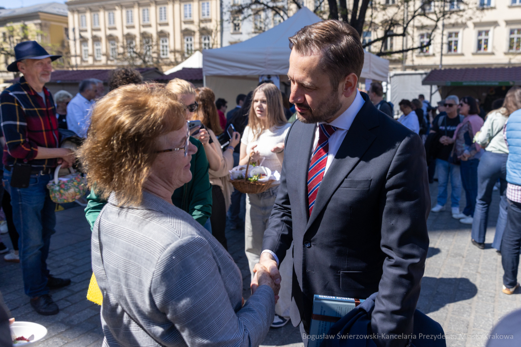 BS-250419-BSK_0788.jpg-Życzenia, Wielkanoc, Miszalski  Autor: B. Świerzowski