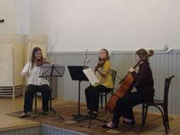 fh1Rya9i.jpg-Koncert muzyki klasycznej wolontariuszy.