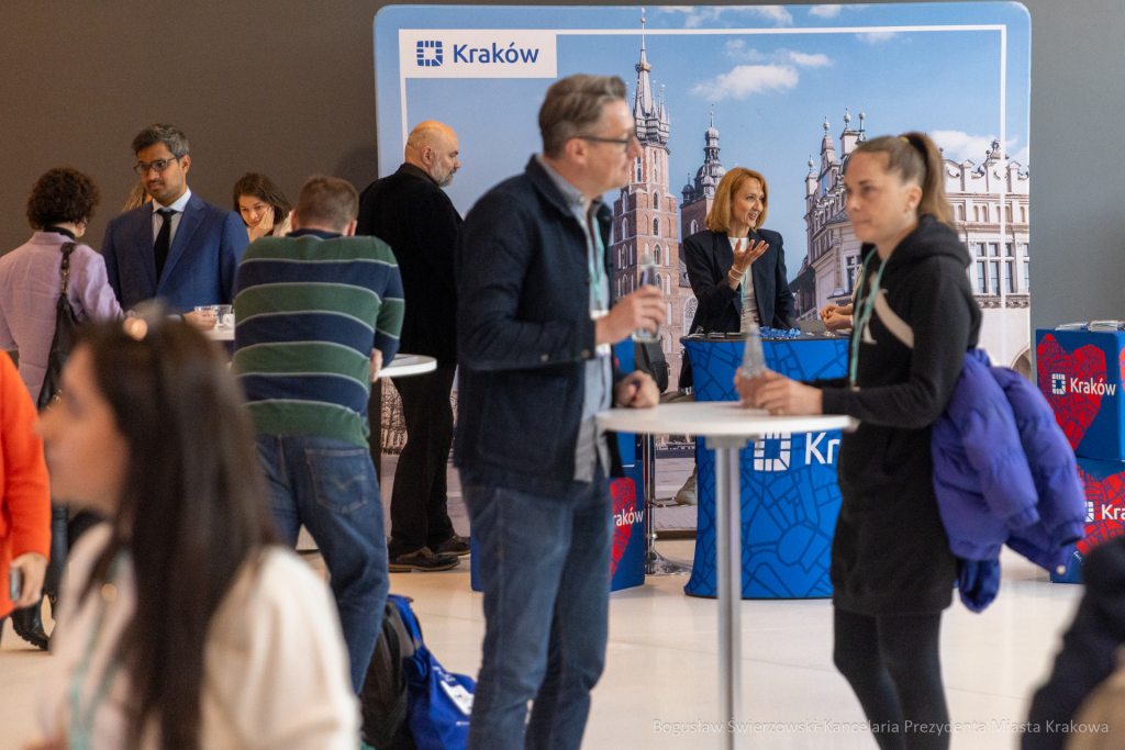 BS-250504-BSK_6842.jpg-Kongres, Miszalski, Media  Autor: B. Świerzowski