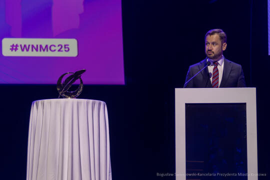 BS-250504-BSK_7144-Poprawione-Szum.jpg-Kongres, Miszalski, Media