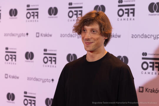 BS-250503-BSK_6245.jpg-OFF Camera,