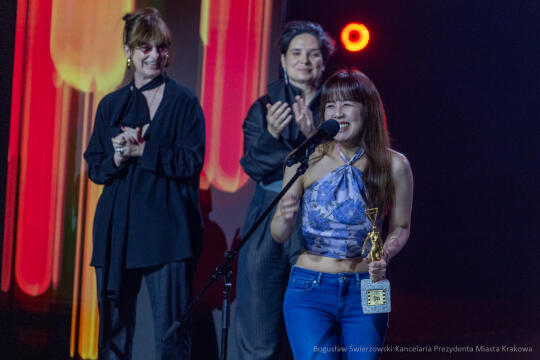 BS-250503-BSK_6626.jpg-OFF Camera,