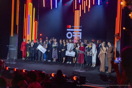 BS-250503-BSK_6826.jpg-OFF Camera,