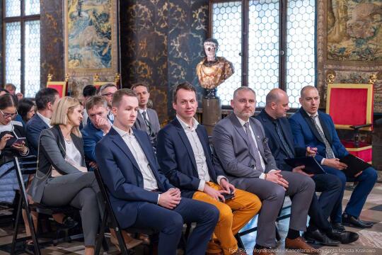 PW_477_004_fot. Piotr Wojnarowski.jpg-Szachy, Wawel, Sęk, Mistrzostwa Polski, otwarcie, wyróżnienia