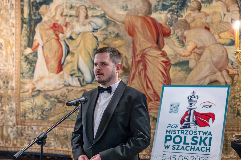 PW_477_016_fot. Piotr Wojnarowski.jpg-Szachy, Wawel, Sęk, Mistrzostwa Polski, otwarcie, wyróżnienia  Autor: P. Wojnarowski