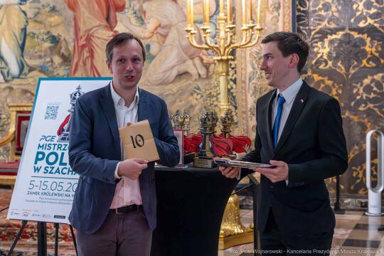 PW_477_039_fot. Piotr Wojnarowski.jpg-Szachy, Wawel, Sęk, Mistrzostwa Polski, otwarcie, wyróżnienia