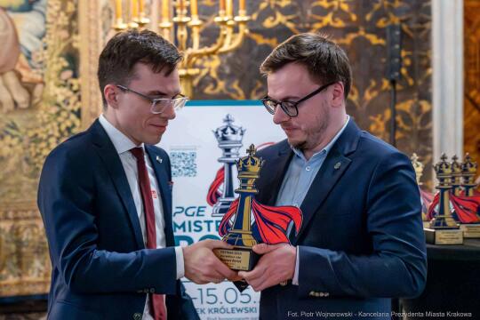 PW_477_054_fot. Piotr Wojnarowski.jpg-Szachy, Wawel, Sęk, Mistrzostwa Polski, otwarcie, wyróżnienia