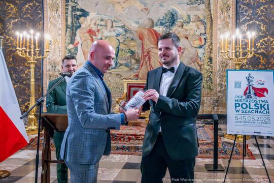 PW_477_062_fot. Piotr Wojnarowski.jpg-Szachy, Wawel, Sęk, Mistrzostwa Polski, otwarcie, wyróżnienia