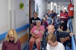 Domowa Droga Krzyzowa (9).jpg-Domowa Droga Krzyżowa 18 kwietnia 2025