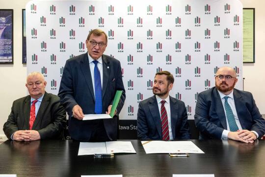 PW_480_008_fot. Piotr Wojnarowski.jpg-Miszalski, Lis, rektor, AGH, UMK, list intencyjny, Cyfronet