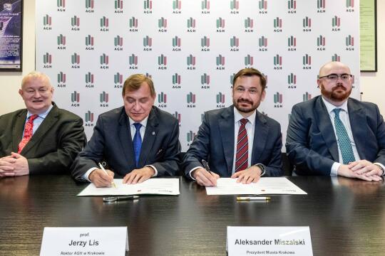 PW_480_014_fot. Piotr Wojnarowski.jpg-Miszalski, Lis, rektor, AGH, UMK, list intencyjny, Cyfronet