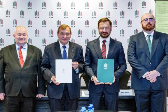 PW_480_017_fot. Piotr Wojnarowski.jpg-Miszalski, Lis, rektor, AGH, UMK, list intencyjny, Cyfronet