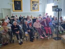 9gyJlhg7.jpg-Majówkowe spotkania modlitewne na Helclów.