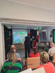 -pmsTukf.jpg-Śpiewać każdy może…., czyli karaoke na Kluzeka.