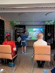 iTYBtUJH.jpg-Śpiewać każdy może…., czyli karaoke na Kluzeka.