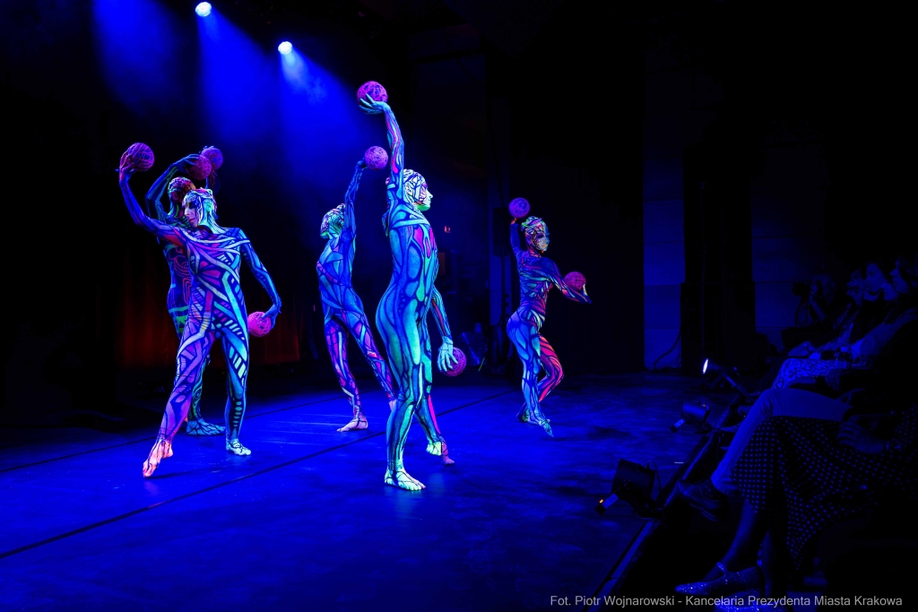 PW_483_001_fot. Piotr Wojnarowski.jpg-Art Color Ballet, zdjęcia, występ, Manggha 