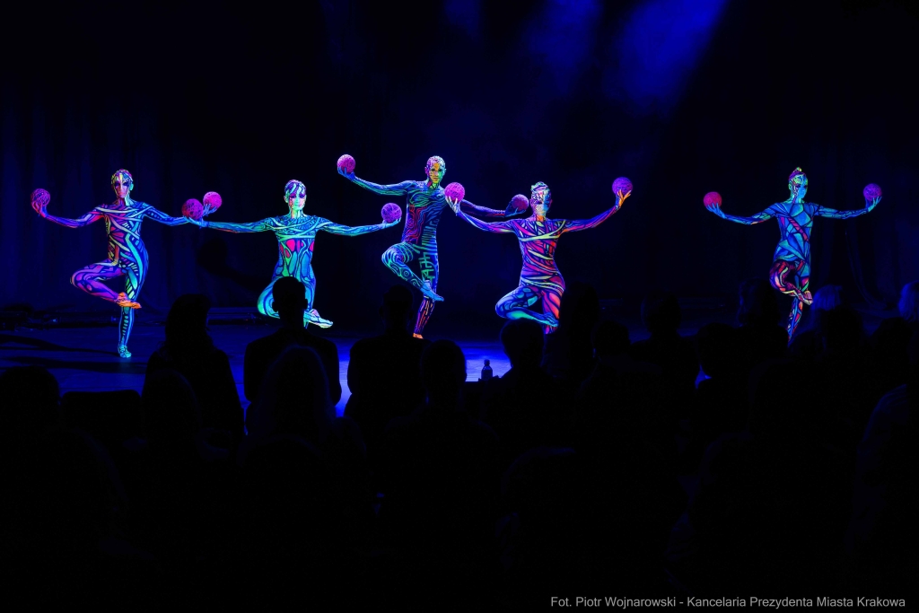 PW_483_002_fot. Piotr Wojnarowski.jpg-Art Color Ballet, zdjęcia, występ, Manggha 