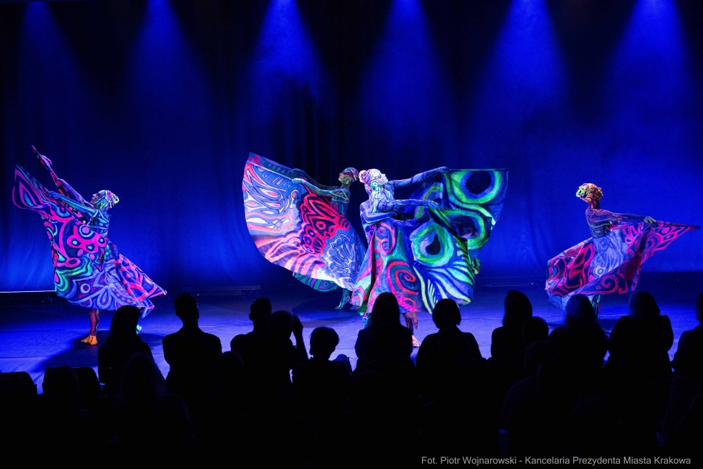 PW_483_010_fot. Piotr Wojnarowski.jpg-Art Color Ballet, zdjęcia, występ, Manggha 