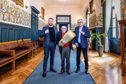 PW_484_001_fot. Piotr Wojnarowski.jpg-Miszalski, zdjęcia, MZB, boks, rękawica