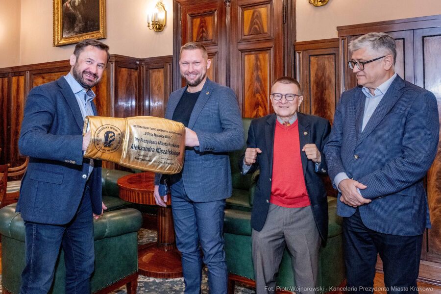 Prezydent Krakowa spotkał się z przedstawicielami Małopolskiego Związku Bokserskiego
