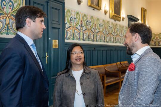 PW_485_004_fot. Piotr Wojnarowski.jpg-Mazur, spotkanie, Euroclear, współpraca