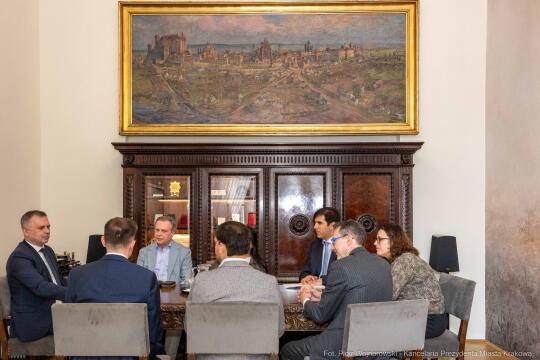 PW_485_018_fot. Piotr Wojnarowski.jpg-Mazur, spotkanie, Euroclear, współpraca