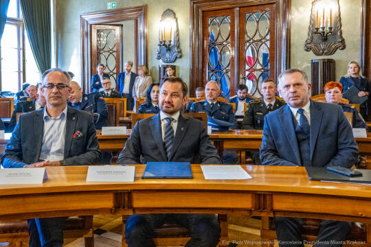 Miszalski, Bezpieczny Kraków, nagrody, policja, straż miejska, straż pożarna, wręczenie, zdjęc