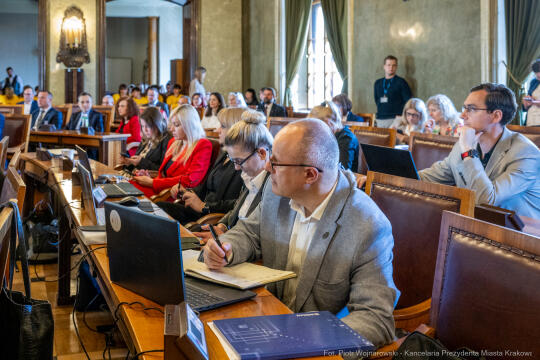 Miszalski, Bezpieczny Kraków, nagrody, policja, straż miejska, straż pożarna, wręczenie, zdjęc