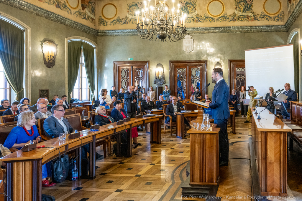 Miszalski, Bezpieczny Kraków, nagrody, policja, straż miejska, straż pożarna, wręczenie, zdjęc  Autor: P. Wojnarowski