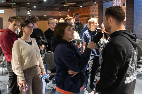 20250522-BSK_7842.jpg-Ławka, Miszalski, Studenci