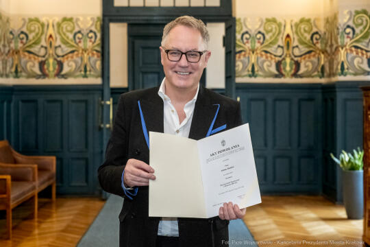 Miszalski, MOCAK, Adam Budak, akt powołania, wręczenie, zdjęcia