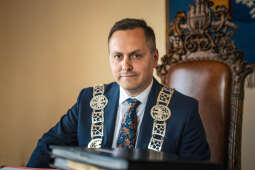 Uroczysta Sesja Rady Miasta z okazji 35. rocznicy odrodzonego samorządu terytorialnego w Polsce