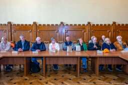 UMK_9185.jpg-Besuch einer Gruppe von Politikern aus Mittelfranken