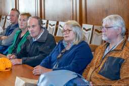 UMK_9191.jpg-Besuch einer Gruppe von Politikern aus Mittelfranken
