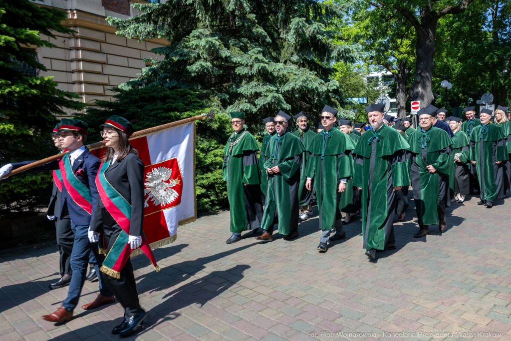 Uniwersytet Ekonomiczny, 100 lat, jubileusz, Miszalski, Buzek, Mazur, Kosek, Honoris Causa  Autor: P. Wojnarowski