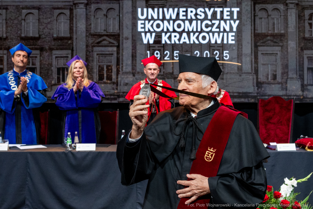 Uniwersytet Ekonomiczny, 100 lat, jubileusz, Miszalski, Buzek, Mazur, Kosek, Honoris Causa  Autor: P. Wojnarowski