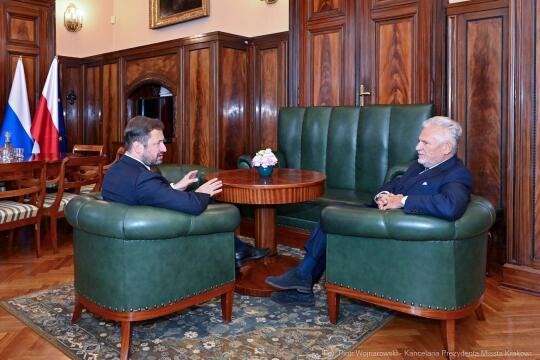 PW_509_005_fot. Piotr Wojnarowski.jpg-Miszalski, Kwaśniewski, wizyta