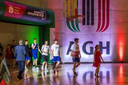 bsV14urC.jpeg-Finał Akademickich Mistrzostw Polski w Koszykówce Kobiet i Mężczyzn