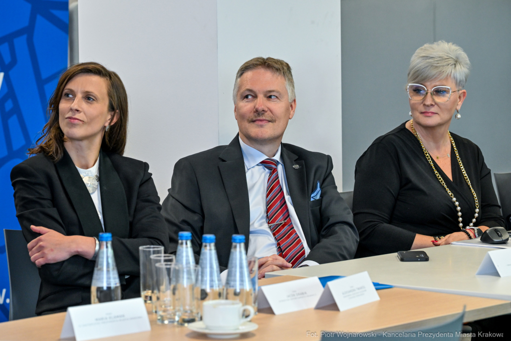 Klaman, Pasek, Komisja Edukacji, Związek Miast Polskich, Klaster, obrady  Autor: P. Wojnarowski