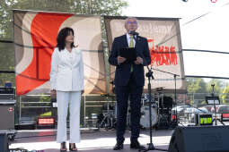 31 maja na scenie plenerowej NCK zorganizowano Dzień Wolności i Samorządności.