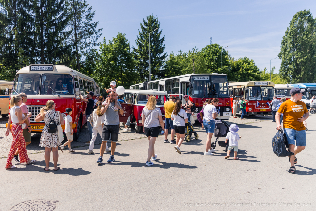 BS-250601-BSK_5828.jpg-Dzień Dziecka, Miszalski  Autor: B. Świerzowski