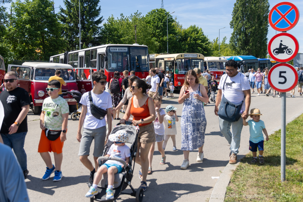 BS-250601-BSK_5832.jpg-Dzień Dziecka, Miszalski  Autor: B. Świerzowski