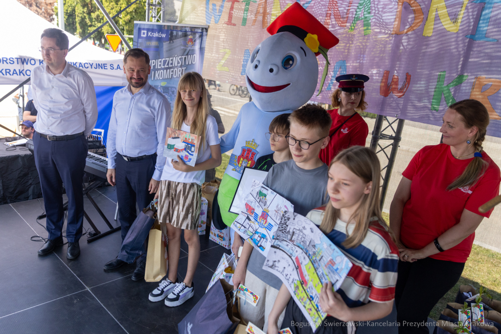 BS-250601-BSK_5947.jpg-Dzień Dziecka, Miszalski  Autor: B. Świerzowski