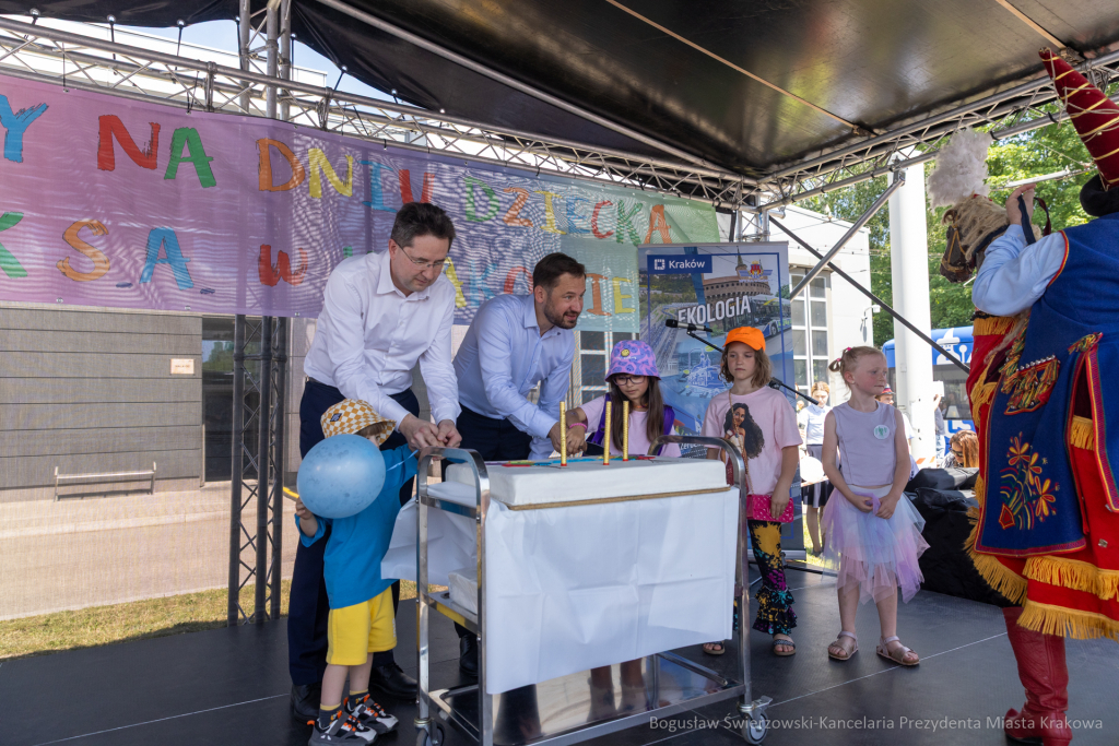 BS-250601-BSK_6129.jpg-Dzień Dziecka, Miszalski  Autor: B. Świerzowski