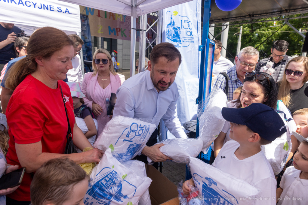 BS-250601-BSK_6195.jpg-Dzień Dziecka, Miszalski  Autor: B. Świerzowski