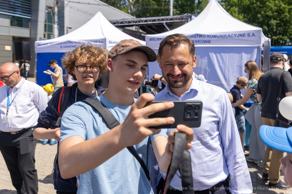 BS-250601-BSK_6222.jpg-Dzień Dziecka, Miszalski  Autor: B. Świerzowski