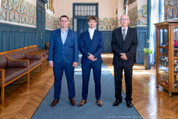 PW_512_001_fot. Piotr Wojnarowski.jpg-Sęk, dyplomy, stacje diagnostyczne, wręczenie, zdjęcia