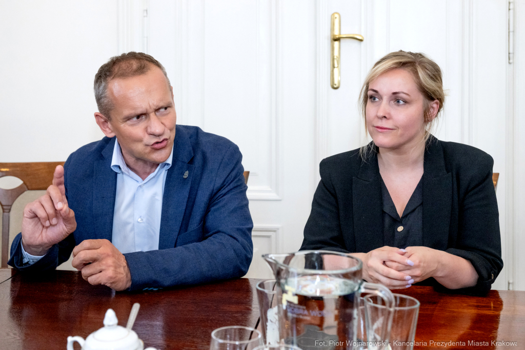 PW_512_012_fot. Piotr Wojnarowski.jpg-Sęk, dyplomy, stacje diagnostyczne, wręczenie, zdjęcia  Autor: P. Wojnarowski